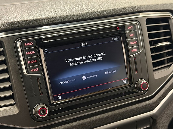 Volkswagen Amarok 26 of 30