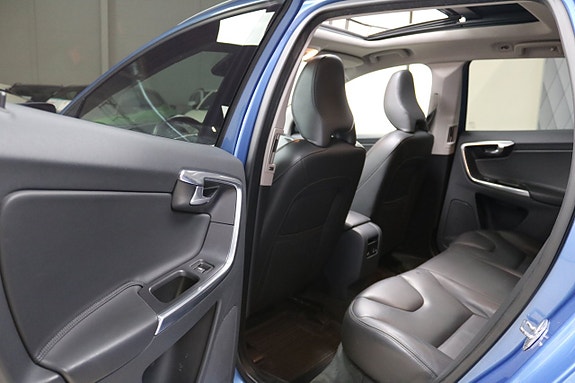 Volvo XC60 27 of 27