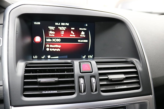 Volvo XC60 13 of 27