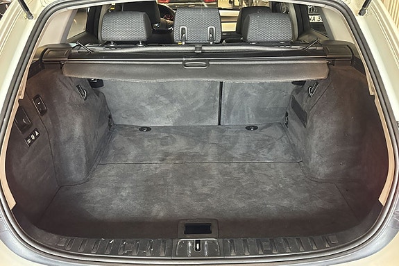 BMW 320d 25 of 25