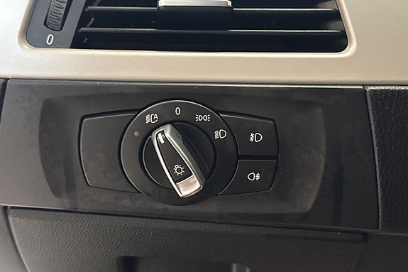 BMW 320d 23 of 25