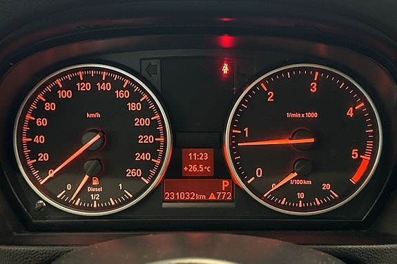 BMW 320d 17 of 25