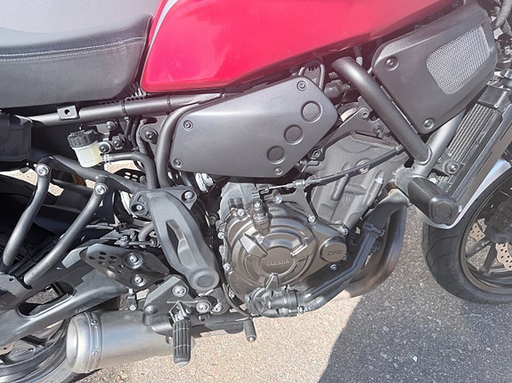 Yamaha XSR700 4 of 9