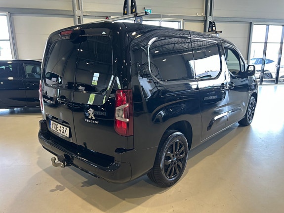 Peugeot Partner 3 of 5