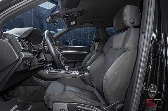 Audi Q5 12 of 17