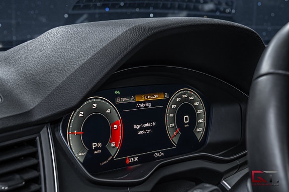 Audi Q5 10 of 17