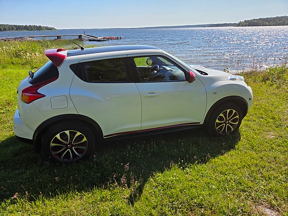 Nissan Juke 2 of 5