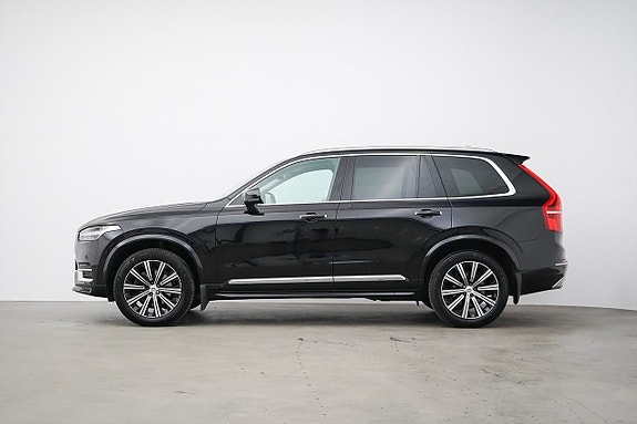 Volvo XC90 3 of 5