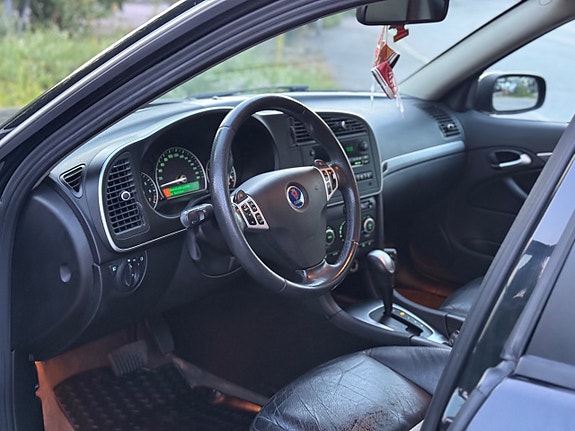 Saab 9-3 9 of 11