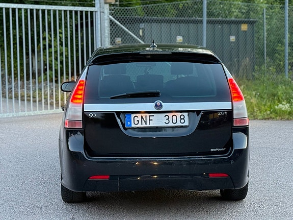 Saab 9-3 4 of 5