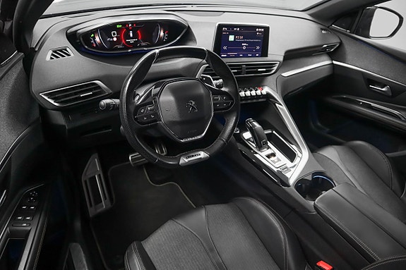 Peugeot 3008 4 of 5