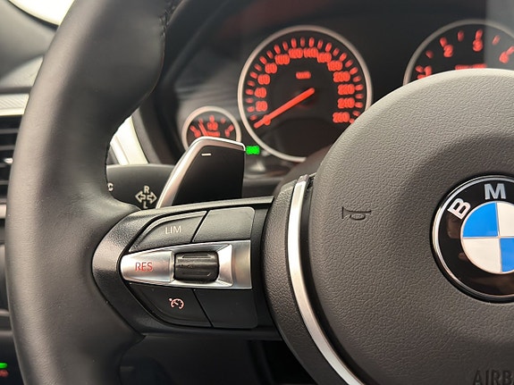 BMW 320 18 of 30
