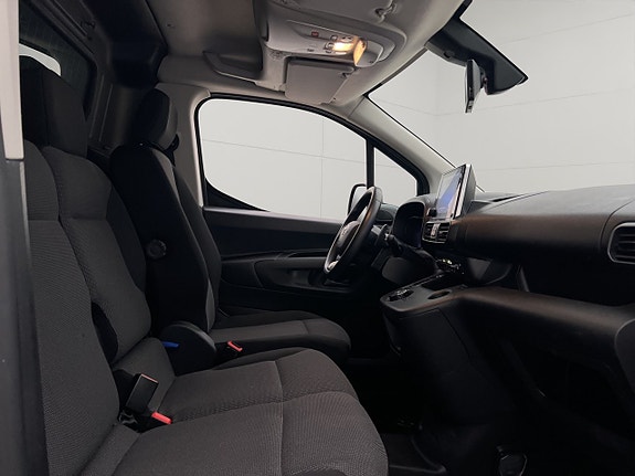 Toyota Proace City 27 of 30