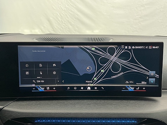 BMW i4 11 of 16