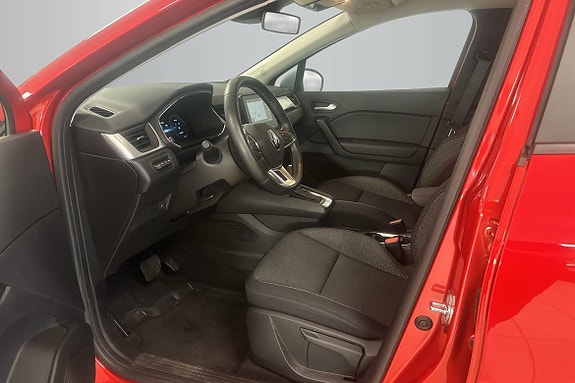 Renault Captur 10 of 15