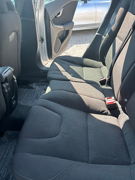 Volvo V40 7 of 7