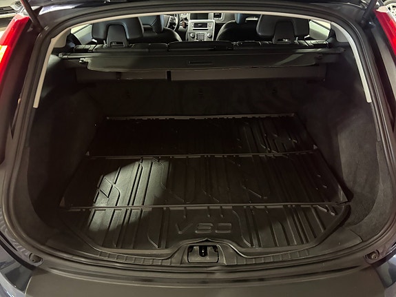Volvo V60 8 of 9