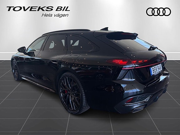 Audi A6 4 of 18
