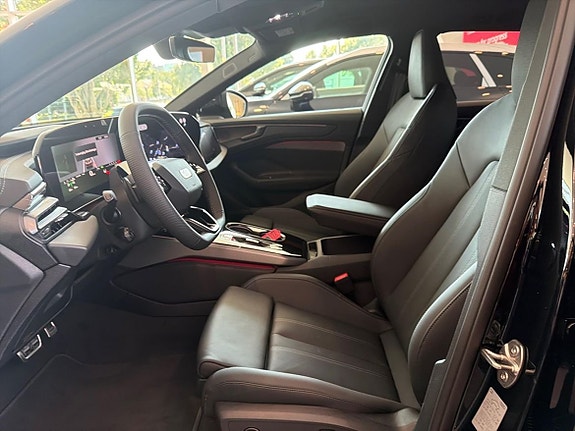 Audi A6 15 of 18