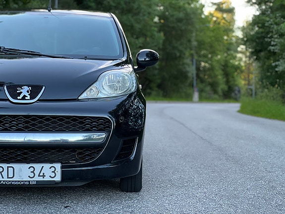 Peugeot 107 3 of 5