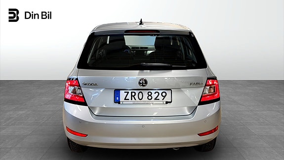 Skoda Fabia 5 of 5
