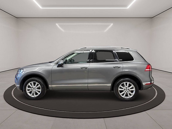 Volkswagen Touareg 6 of 26