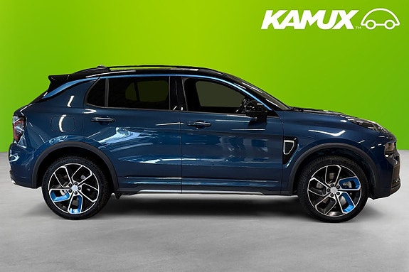 Lynk & Co 01 2 of 5