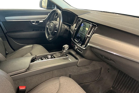 Volvo S90 9 of 26