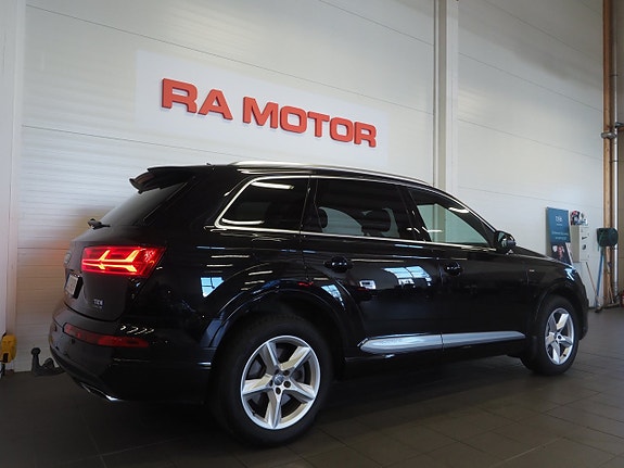 Audi Q7 5 of 5