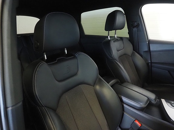 Audi Q7 11 of 27