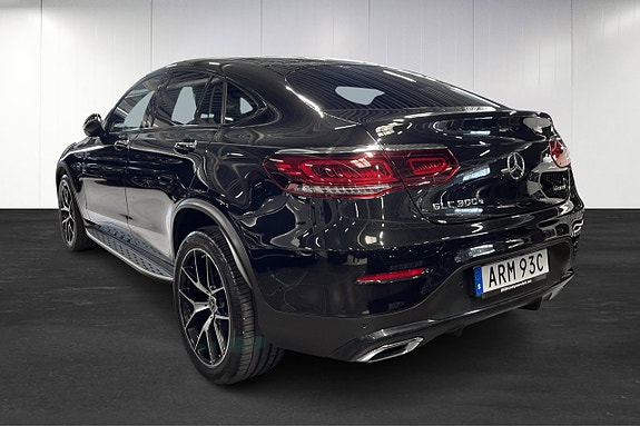 Mercedes-Benz GLC300 e 3 of 5
