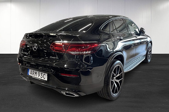 Mercedes-Benz GLC300 e 4 of 5