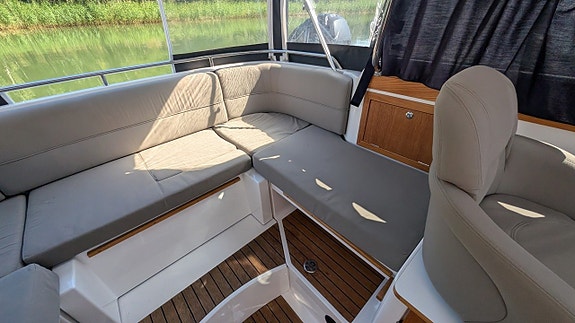 Aquador 24 HT -2018. Mercruiser 4,5 MPI. Bogpropeller! 19 of 21