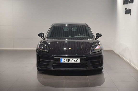 Porsche Panamera 4 3 of 21