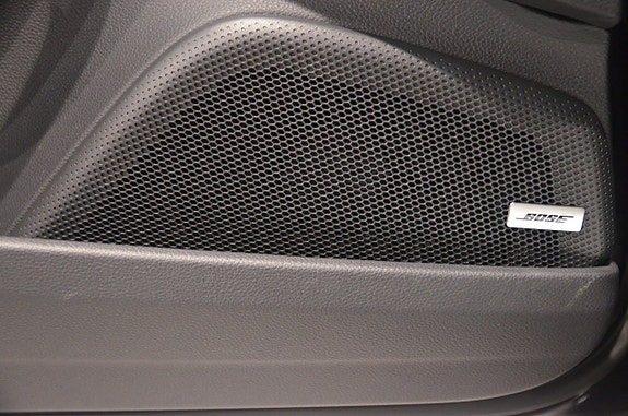 Porsche Panamera 4 19 of 21