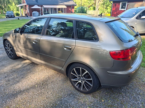 Audi A3 4 of 5
