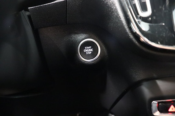 Volvo XC40 20 of 27