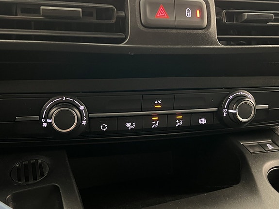 Citroen Berlingo 21 of 27