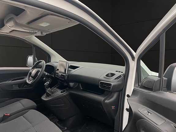 Citroen Berlingo 23 of 27