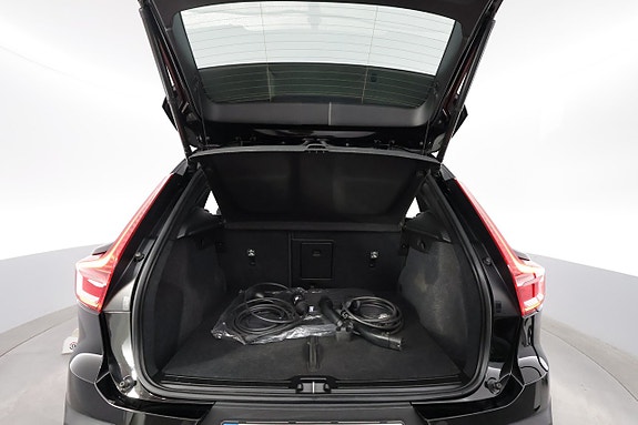 Volvo XC40 27 of 29