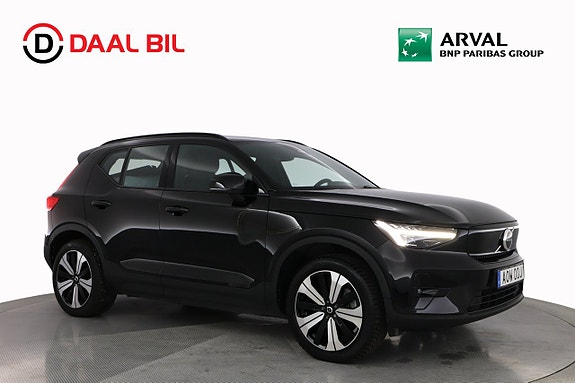 Volvo XC40 4 of 29
