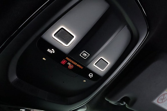 Volvo XC40 25 of 29