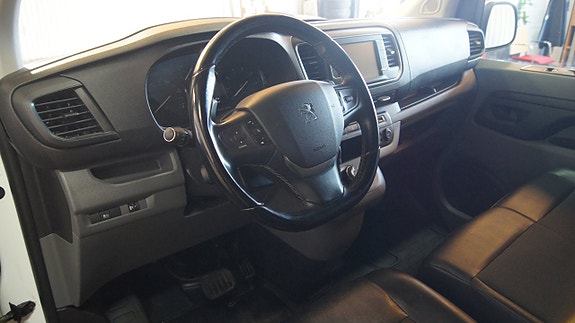 Peugeot Expert 5 of 5