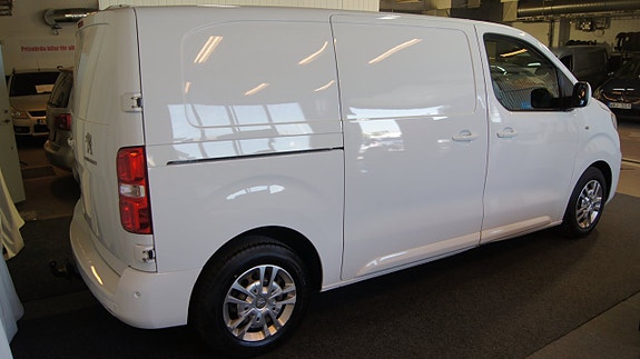 Peugeot Expert 2 of 5
