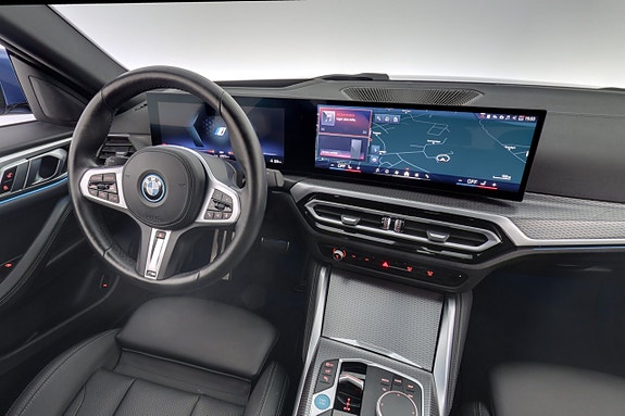 BMW i4 15 of 27