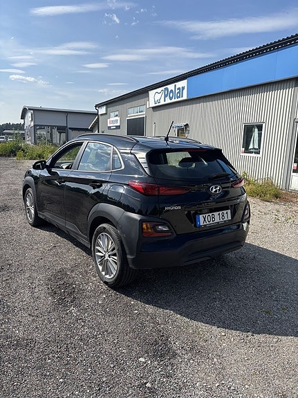 Hyundai Kona 3 of 4