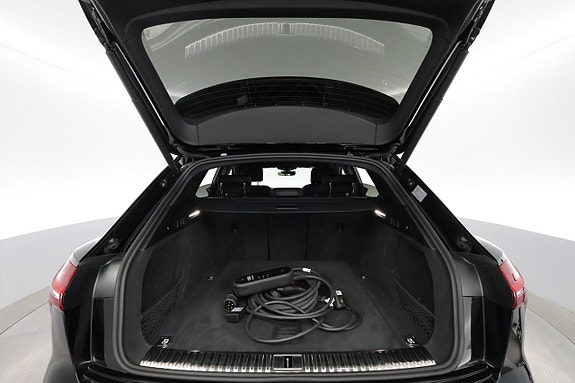 Audi Q8 e-tron 27 of 29