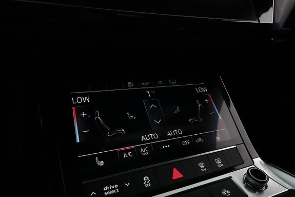 Audi Q8 e-tron 22 of 29
