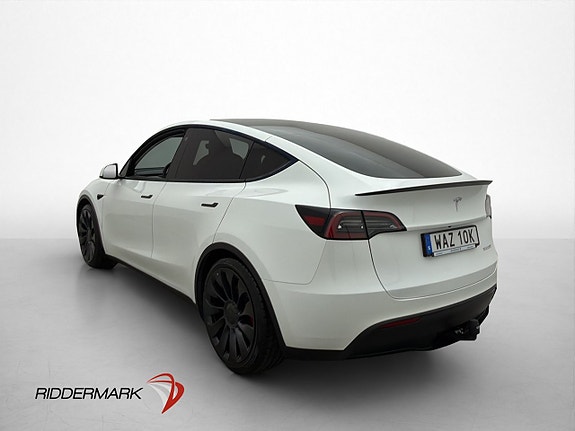 Tesla Model Y 6 of 30