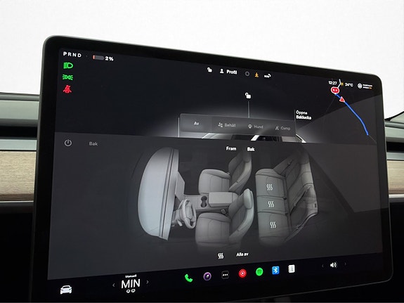 Tesla Model Y 23 of 30